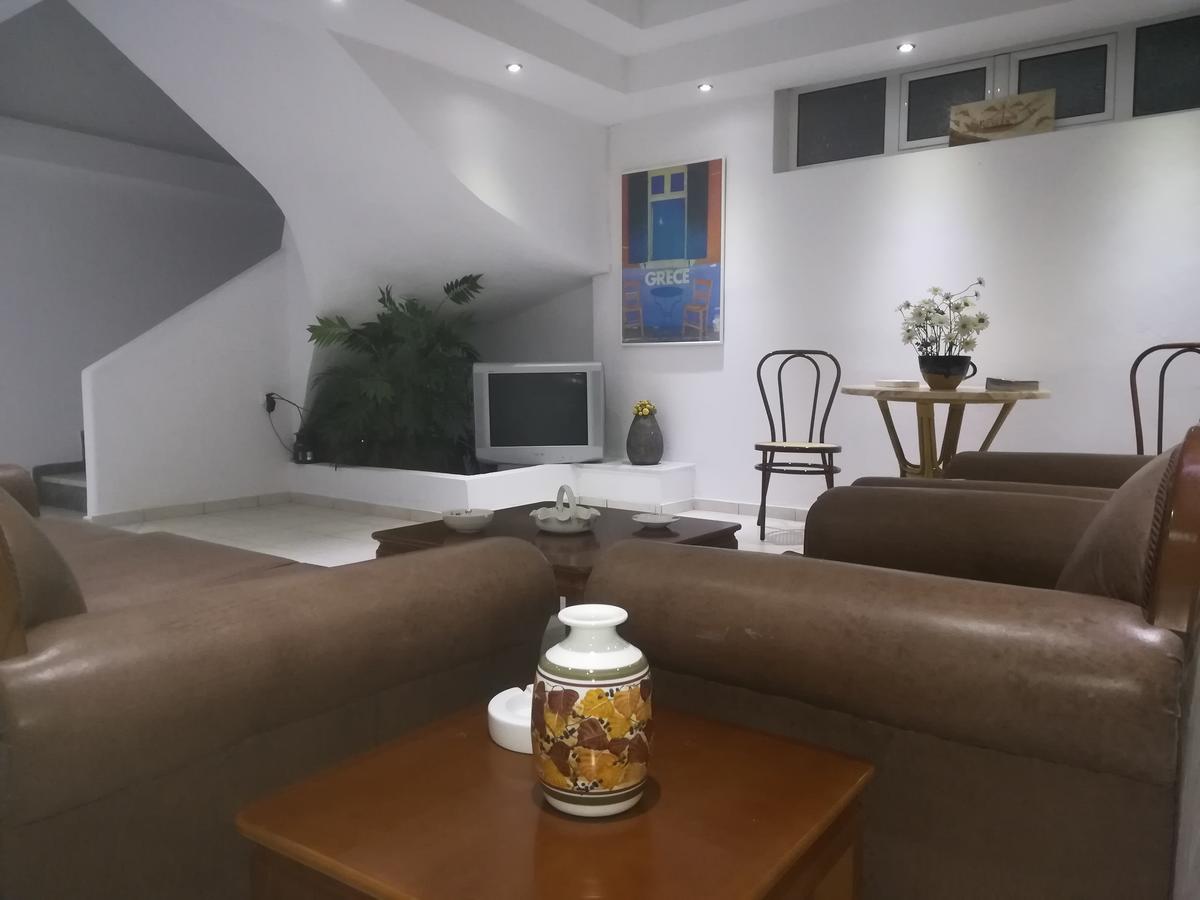 Araliki Apartments & Studios 卢特拉艾季普苏 外观 照片